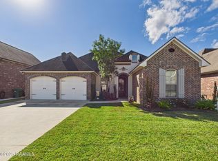 104 Tortoise Ln, Broussard, LA 70518