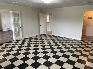 617 Terrace Dr, Wills Point, TX 75169