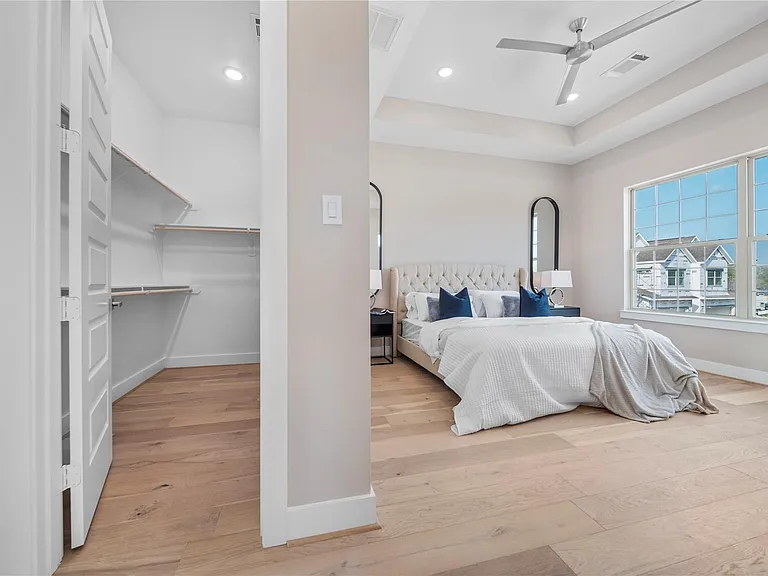 303 Queen Sude Ln — Photo 25