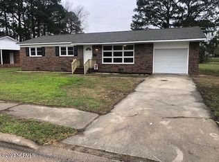 409 E 5th St, Washington, NC 27889