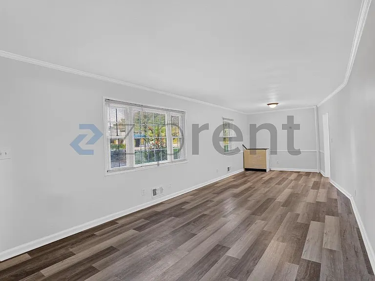 2915 Cascade Rd SW — Photo 9