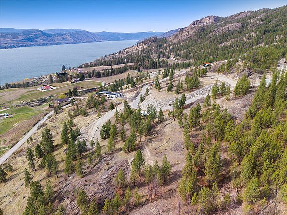 5th image of 4650 Naramata Rd #9