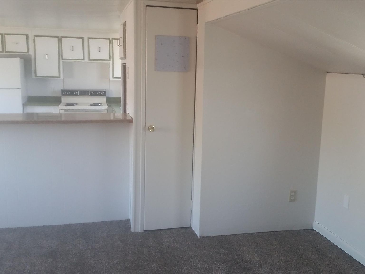 2102 Pine St, Butte, MT 59701 Zillow