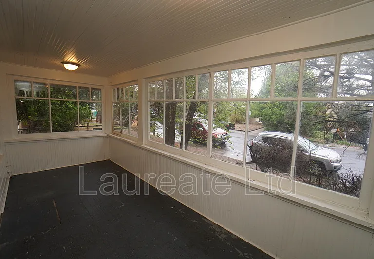 1440 Kenton St — Photo 2