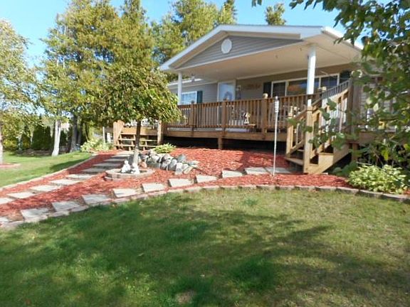 3rd image of 6561 Outer Dr