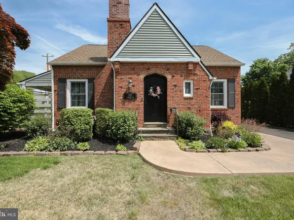 1957 Guernsey Ave, Abington, PA 19001