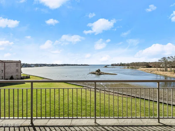 4 Sound Shore Dr Unit 11, Greenwich, CT 06830