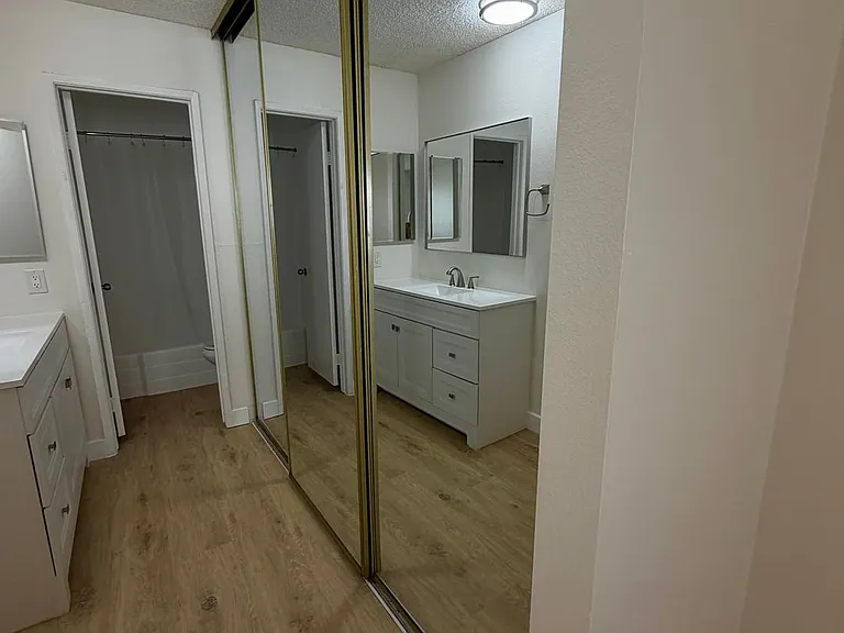 21801 Roscoe Blvd #128 — Photo 14
