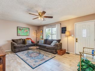 5330 W Mauna Loa Ln, Glendale, AZ 85306