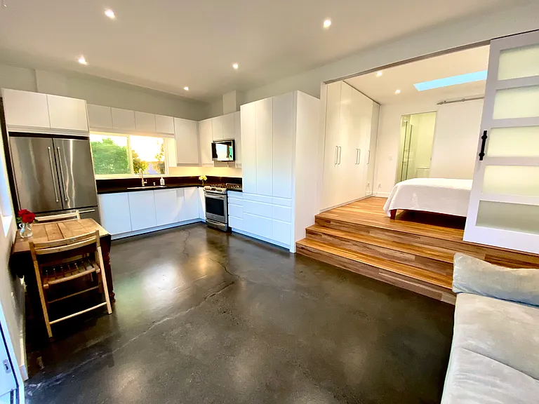 1615 San Luis Rey Ave #B — Photo 7