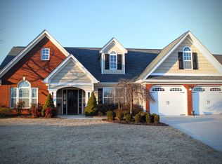 75 Holly Oak Ln, Ringgold, GA 30736