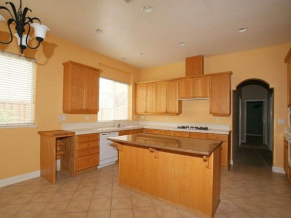 3rd image of 7092 Cinnamon Teal Way