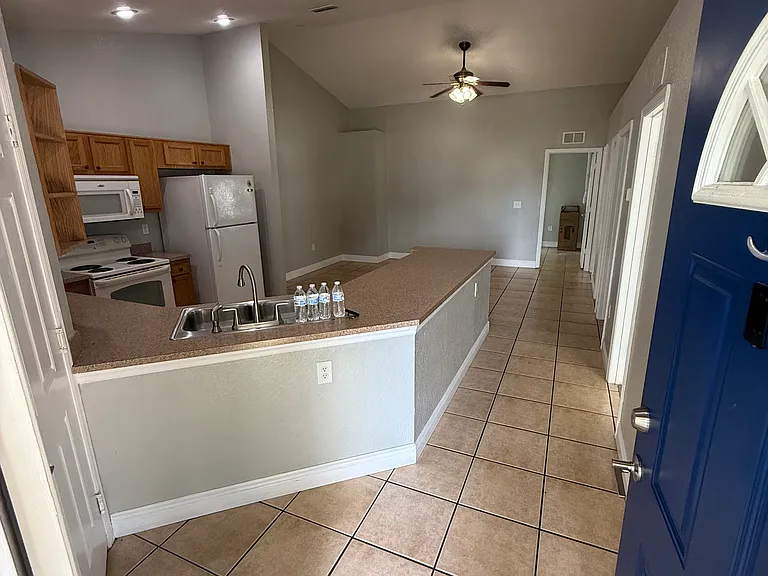 10321 Hemlock St #2 — Photo 2