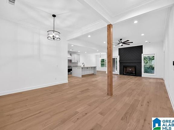 5th image of 13550 Vineyard Way
