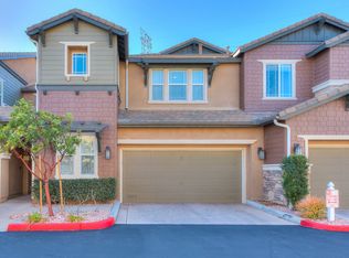 16479 W Nicklaus Dr UNIT 123, Sylmar, CA 91342
