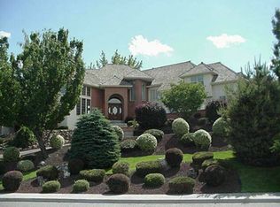 257 Riverwood St, Richland, WA 99352