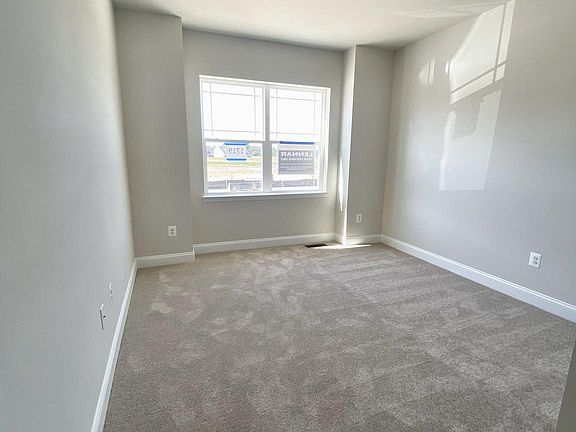 3rd image of 37040 Havelock Ct