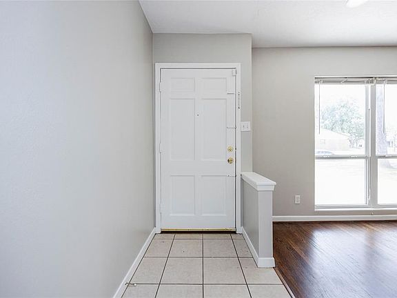5th image of 4514 Gardendale Dr