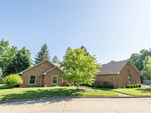2295 Settlers Trl, Vandalia, OH 45377