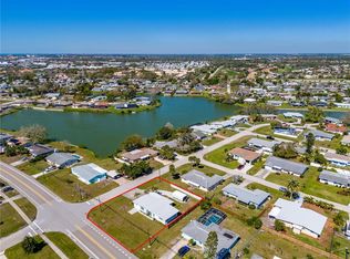 333 Shamrock Blvd, Venice, FL 34293