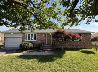 1225 Dewberry Dr, Fredericksburg, VA 22407