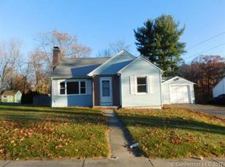 18 Parker St, Enfield, CT 06082