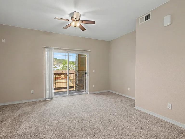 8846 S Kline St #202 — Photo 6