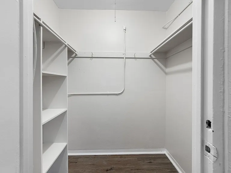 Satoshi Hideout — Photo 36