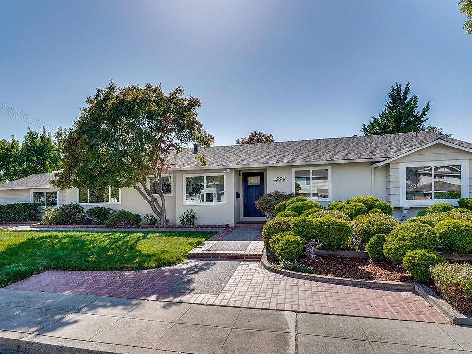 1st image of 1680 Fordham Way
