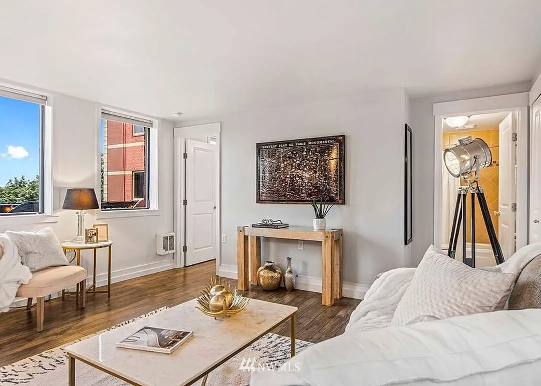 Private, view, cozy 1 bedroom — Photo 3