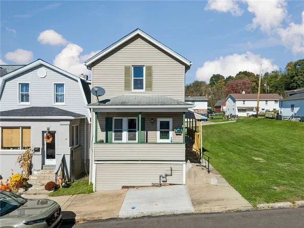 84 Lincoln Ave, North Irwin, PA 15642