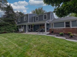 190 Ridge Ave, Mcknight, PA 15237
