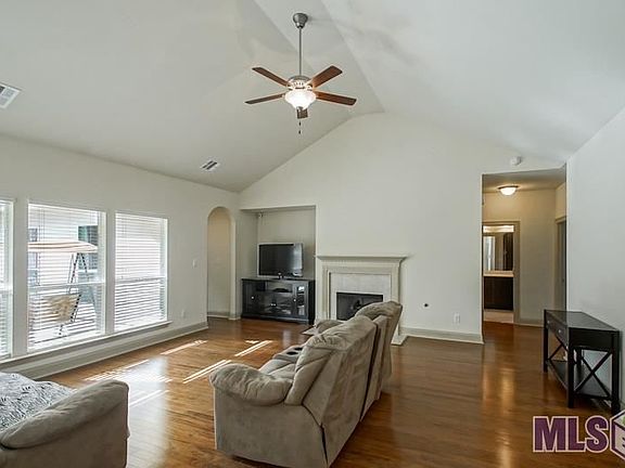 4th image of 13632 Cantebury Ave