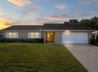 174 Goldcoast Rd NE, Palm Bay, FL 32907