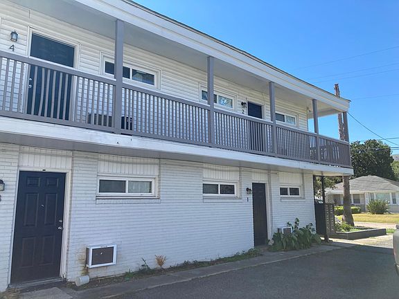 2nd image of 251 Barry Ave #1