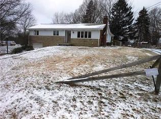 9451 Anderson Rd, Pittsburgh, PA 15237