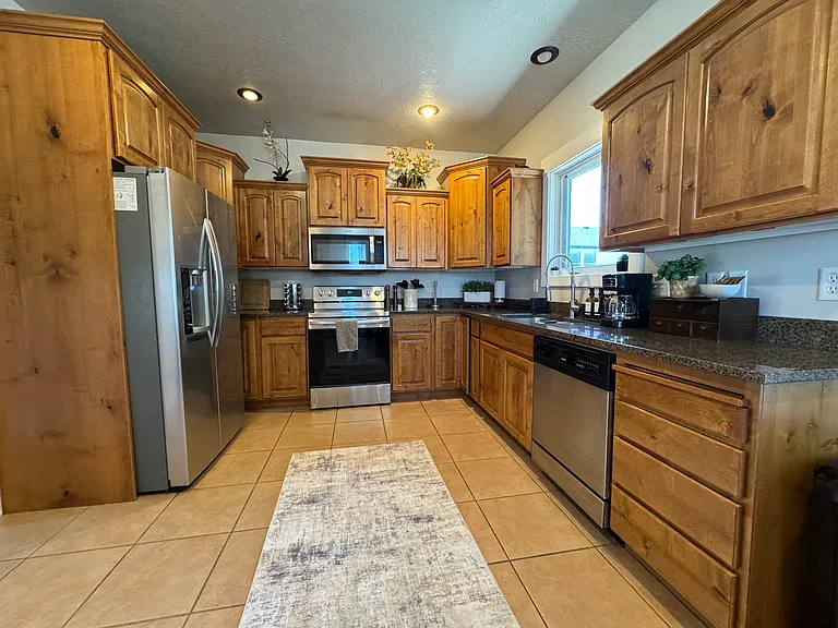 3344 S 800 E — Photo 7