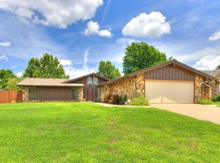 11012 Saint Charles Ave, Oklahoma City, OK 73162