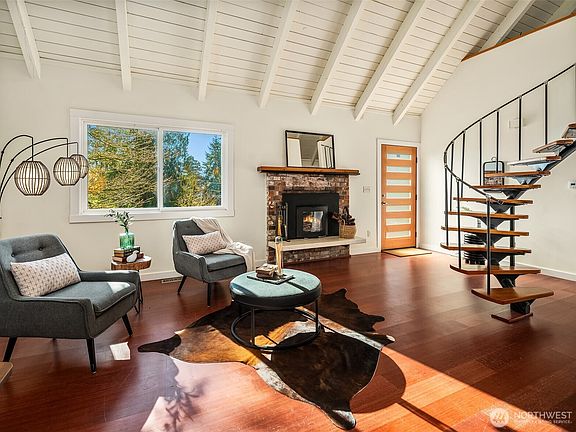 3rd image of 11022 Palisades Avenue SW