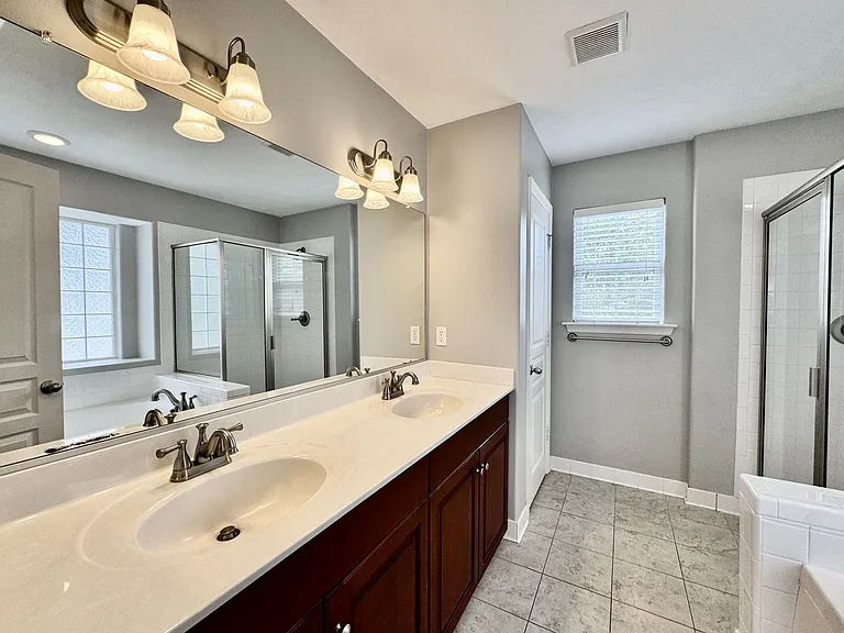 1116 Front St — Photo 33