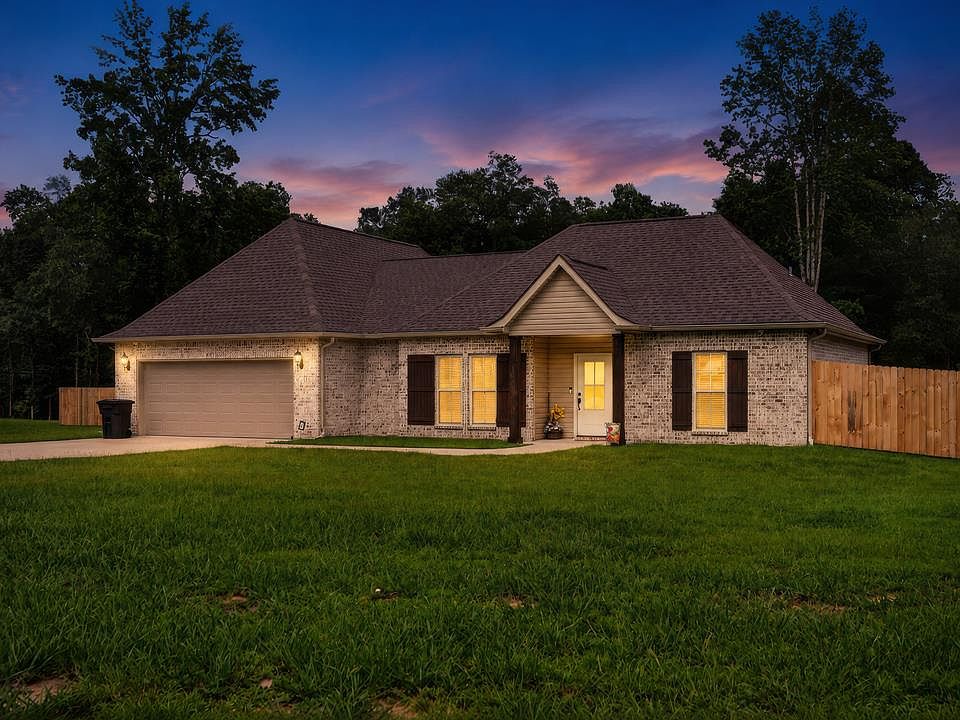 1st image of 33 Ansley Ln