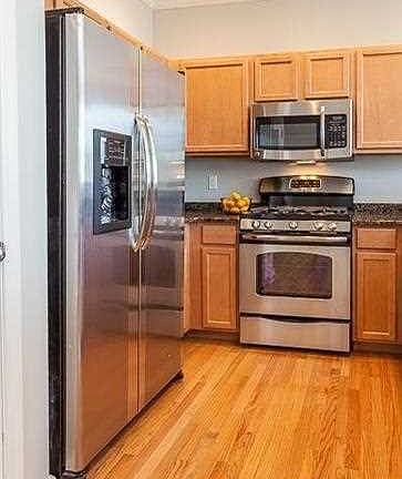 2nd image of 602 Commons Ln #602