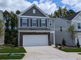 5866 Woodlawn Dr, Durham, NC 27703
