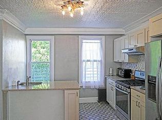 126 8th St, Brooklyn, NY 11215