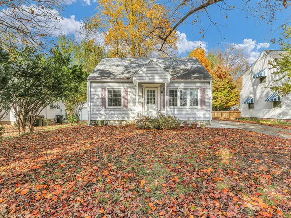 504 E Washington St, Urbana, IL 61801