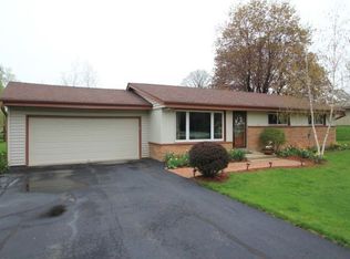 14600 W Armour Ave, New Berlin, WI 53151