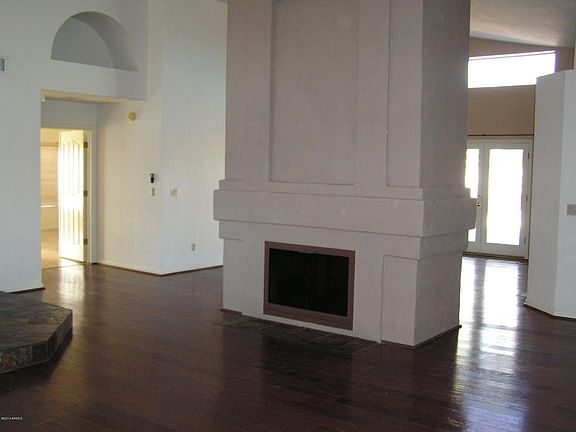 5th image of 16432 N 49th St