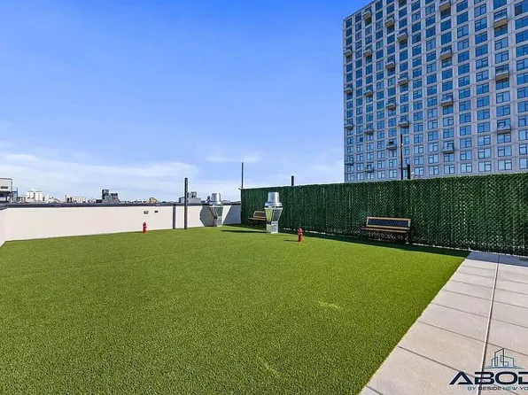 154 Lenox Road image 14 of 16