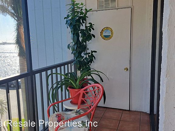 5th image of 3460 N Key Dr APT 303