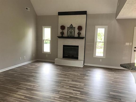 4th image of 36 Bald Mountain Cir